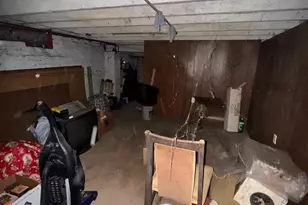 744 Bartlett Ave, Baltimore, MD 21218 - Photo 8