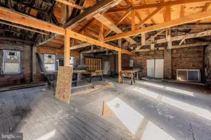 300-10 S Conkling, Baltimore, MD 21224 - Photo 14