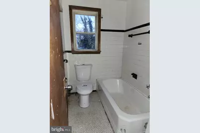 4900 Anntana Avenue, Baltimore, MD 21206 - Photo 10