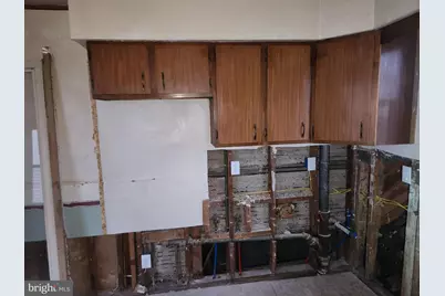 4900 Anntana Avenue, Baltimore, MD 21206 - Photo 8