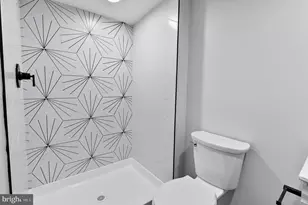 2324 Edmondson Ave, Baltimore, MD 21223 - Photo 28