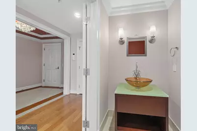 801 Key Highway #364, Baltimore, MD 21230 - Photo 26
