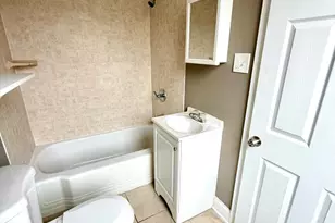 639 S Conkling St, Baltimore, MD 21224 - Photo 12