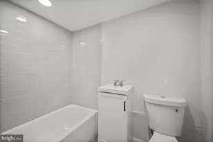 5601 Groveland Ave, Baltimore, MD 21215 - Photo 26