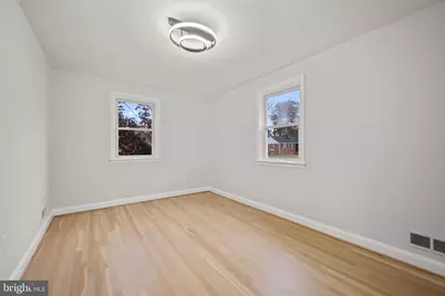 5601 Groveland Avenue, Baltimore, MD 21215 - Photo 18