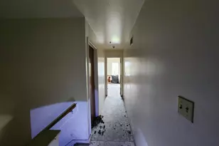 1004 N Carey St, Baltimore, MD 21217 - Photo 8