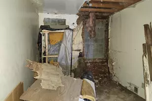 1004 N Carey St, Baltimore, MD 21217 - Photo 6