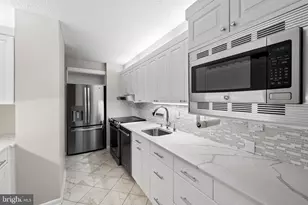 111 Hamlet Hill Rd, Baltimore, MD 21210 - Photo 8