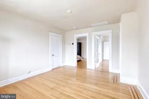 401 E Lake Ave, Baltimore, MD 21212 - Photo 14