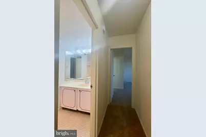 1 E University Parkway #804, Baltimore, MD 21218 - Photo 8