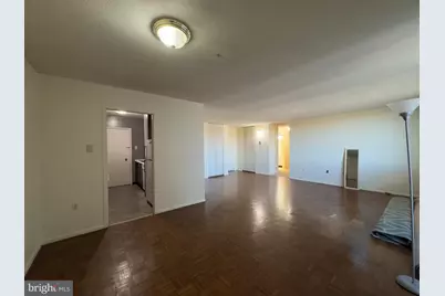 1 E University Parkway #804, Baltimore, MD 21218 - Photo 18