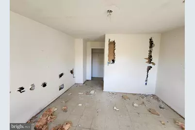 933 N Mount Street, Baltimore, MD 21217 - Photo 12