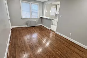 1104 Meridene Dr, Baltimore, MD 21239 - Photo 4