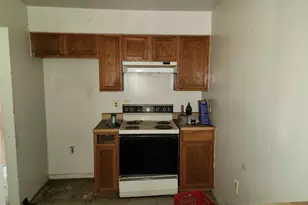 929 N Stricker St, Baltimore, MD 21217 - Photo 8