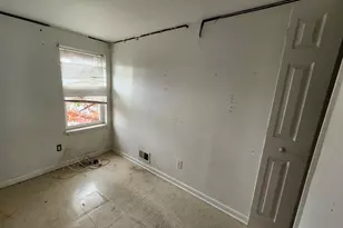 1734 N Calhoun St, Baltimore, MD 21217 - Photo 10