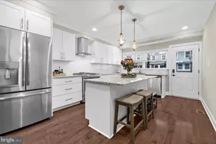 932 S Clinton Street S, Baltimore, MD 21224 - Photo 10