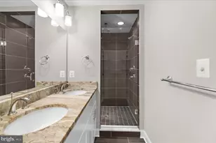 932 S Clinton Street S, Baltimore, MD 21224 - Photo 24