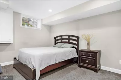 932 S Clinton Street S, Baltimore, MD 21224 - Photo 26