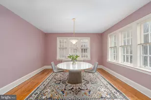 102 W 39th St, Baltimore, MD 21210 - Photo 8