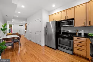 318 W 28th St, Baltimore, MD 21211 - Photo 10