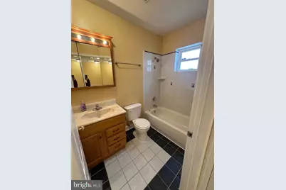 422 W Franklin Street #1B, Baltimore, MD 21201 - Photo 16
