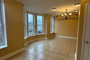 422 W Franklin St, Baltimore, MD 21201 - Photo 2