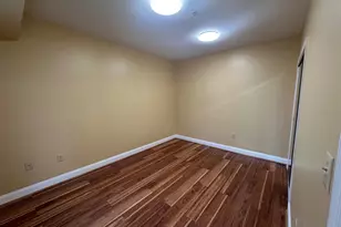 422 W Franklin St, Baltimore, MD 21201 - Photo 8