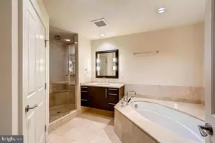 801 Key Hwy, Baltimore, MD 21230 - Photo 10