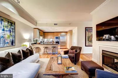 801 Key Highway #122, Baltimore, MD 21230 - Photo 4