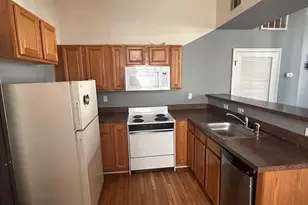 319 W Mulberry St, Baltimore, MD 21201 - Photo 2