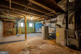 1412 E Lafayette Ave, Baltimore, MD 21213 - Photo 32