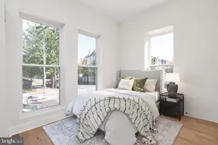 118 E 24th St, Baltimore, MD 21218 - Photo 6