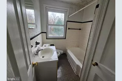 2322 Druid Park Drive, Baltimore, MD 21215 - Photo 8