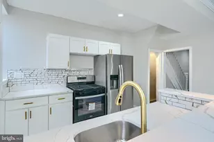 1029 N Bentalou St, Baltimore, MD 21216 - Photo 16