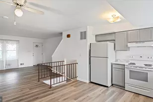 1408 Locust St, Baltimore City, MD 21226 - Photo 10