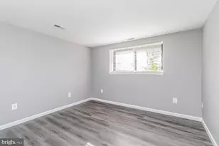 4006 Pinewood Ave, Baltimore, MD 21206 - Photo 14