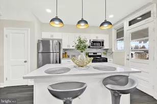 3940 Penhurst Ave, Baltimore, MD 21215 - Photo 8