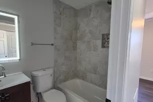 2015 E Fairmount Ave, Baltimore, MD 21231 - Photo 12