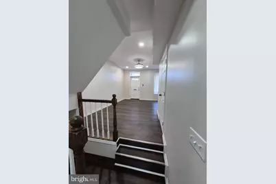 2015 E Fairmount Avenue, Baltimore, MD 21231 - Photo 4