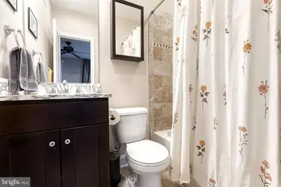 211 S Clinton Street, Baltimore, MD 21224 - Photo 18