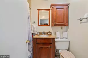 5009 Roland Ave, Baltimore, MD 21210 - Photo 8