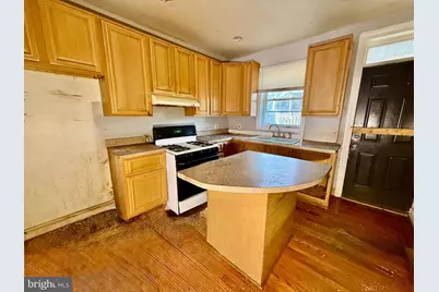 321 S Newkirk Street, Baltimore, MD 21224 - Photo 4