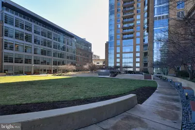 675 President Street #2402, Baltimore, MD 21202 - Photo 16