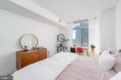 675 President Street #2402, Baltimore, MD 21202 - Photo 12