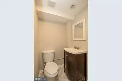 18 W Franklin Street, Baltimore, MD 21201 - Photo 14