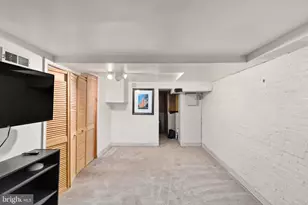 922 S Kenwood Ave, Baltimore, MD 21224 - Photo 22