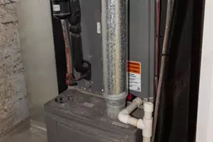 246 S East Ave, Baltimore, MD 21224 - Photo 22