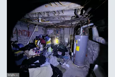 2019 Cecil Avenue, Baltimore, MD 21218 - Photo 16