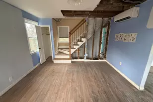 704 Dorchester Rd, Baltimore, MD 21229 - Photo 2