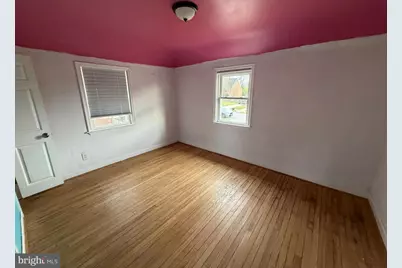 704 Dorchester Road, Baltimore, MD 21229 - Photo 6